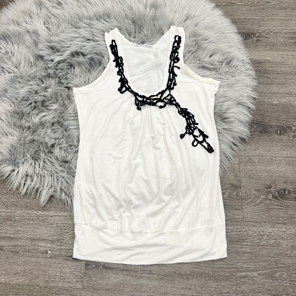 Maurices Ivory Tank With Black Jeweled Embroidered Accent Plus Size 0 NWT